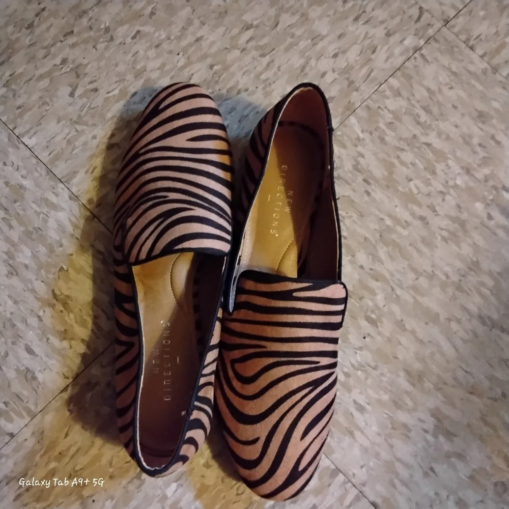new directions Pink and Black Zebra Print Loafers